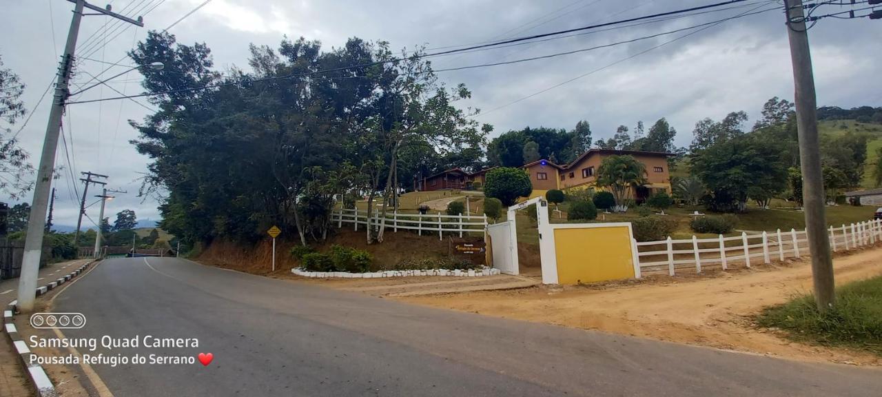 Estalagem Refugio Do Serrano *